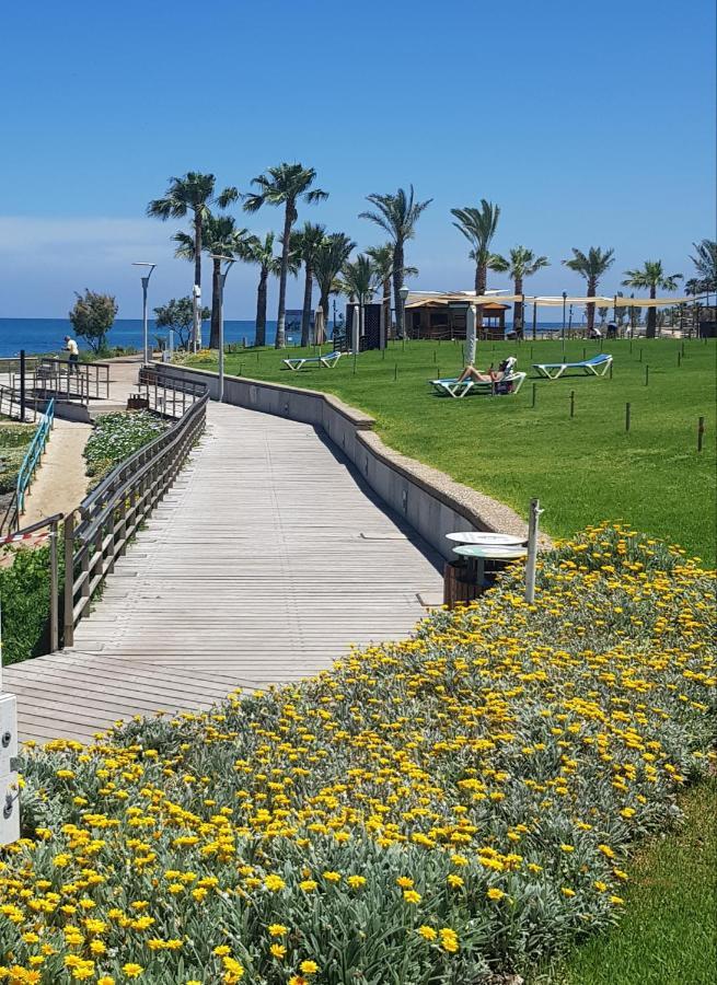 Pernera 33 Beach House Протарас Екстериор снимка