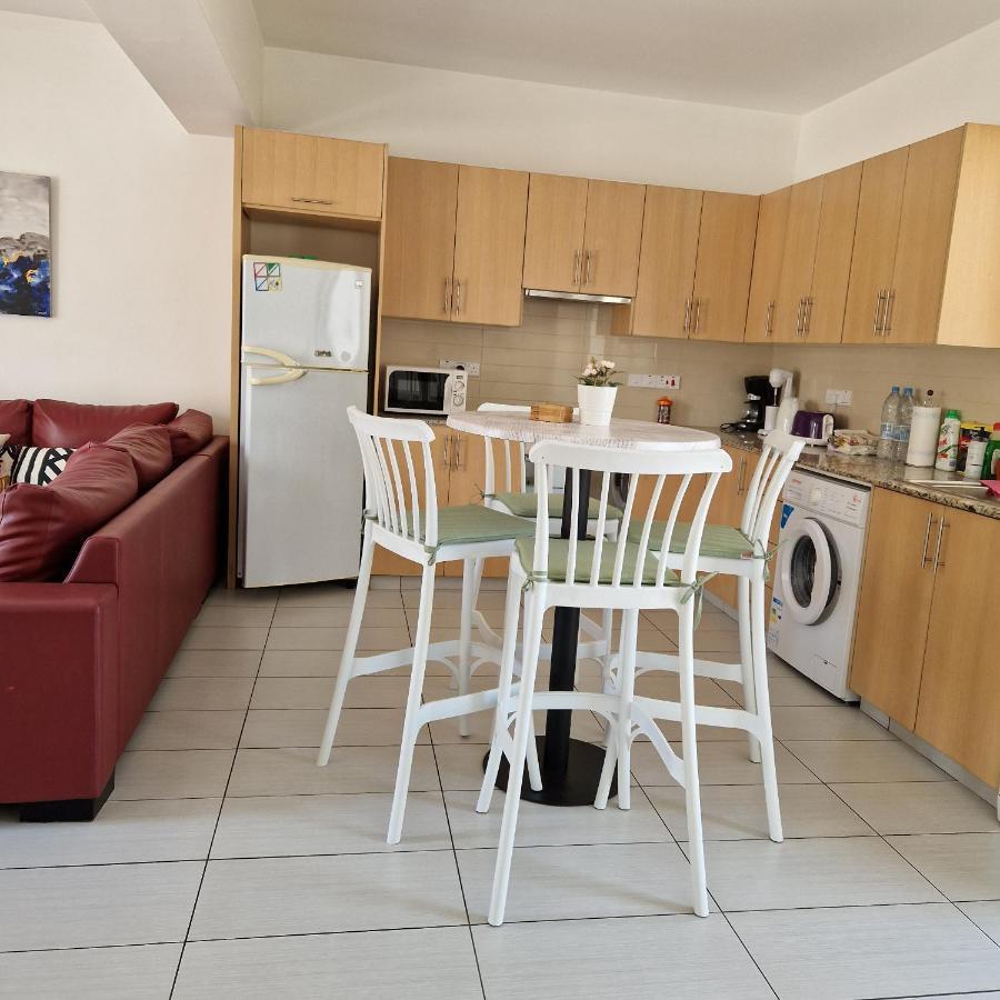 Pernera 33 Beach House Протарас Екстериор снимка